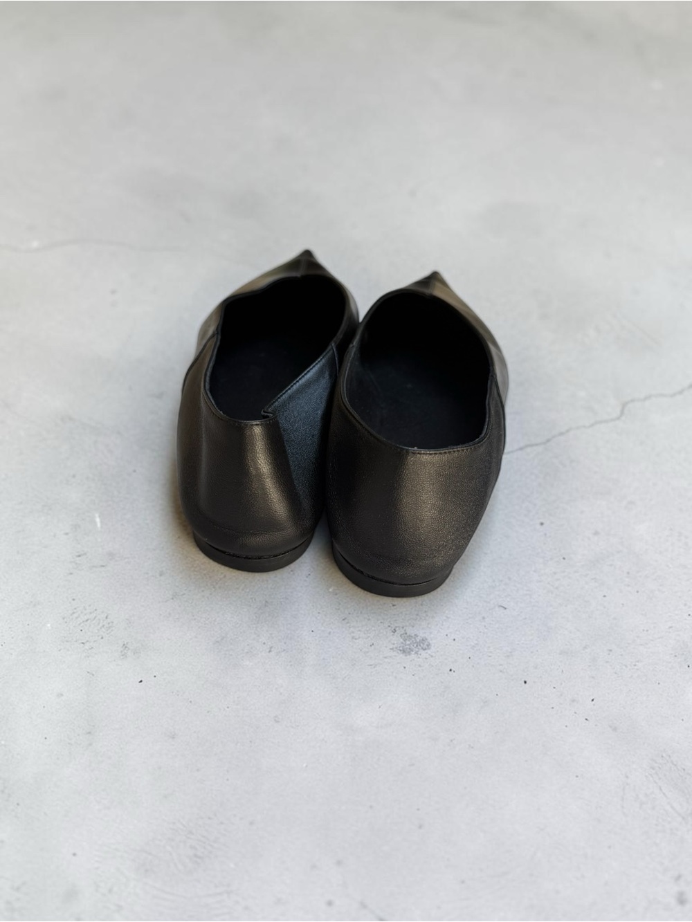 Saint Laurent Carolyn Leather Flats - Picture 8 of 11